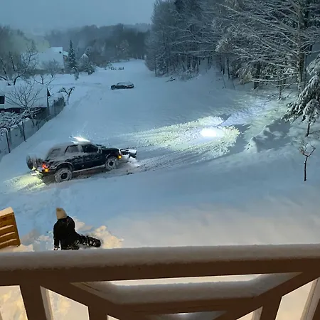 Forest House * 타르가니체